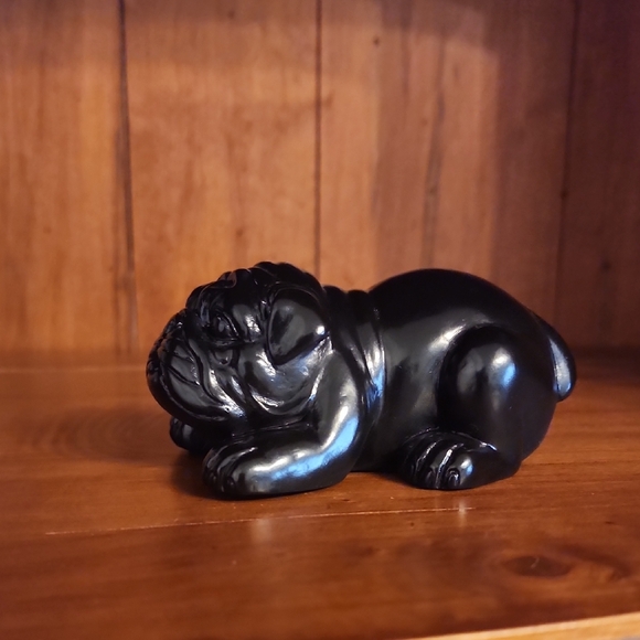 Black Resin Bulldog Figurine - Picture 3 of 4